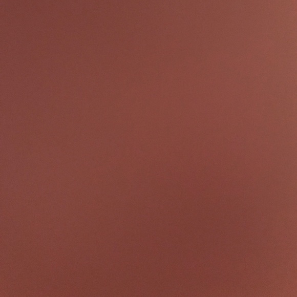 Meet your Posher, Jillian - Picture 1 of 1