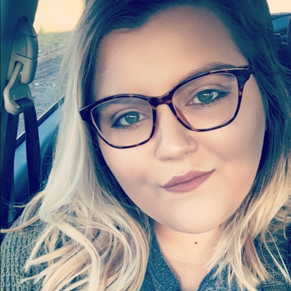 Meet your Posher, Molli