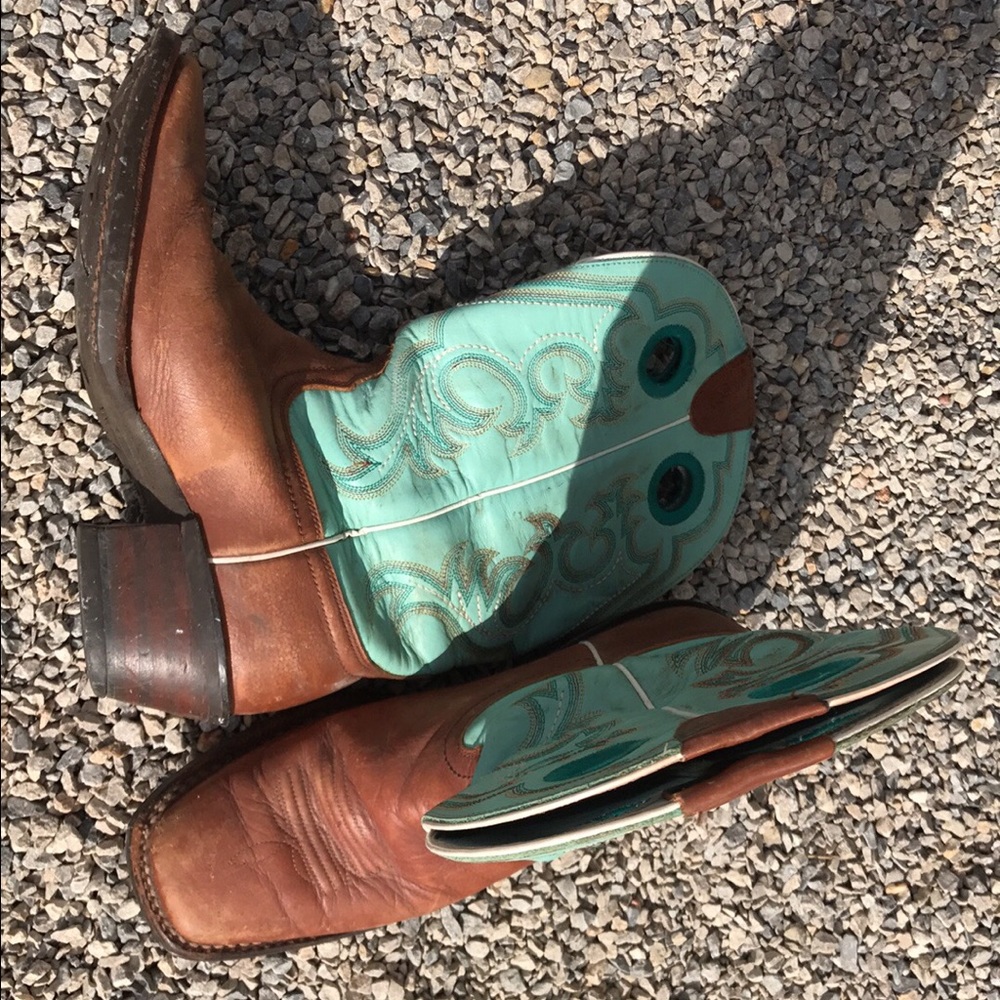 Turquoise Ariat Square Toe