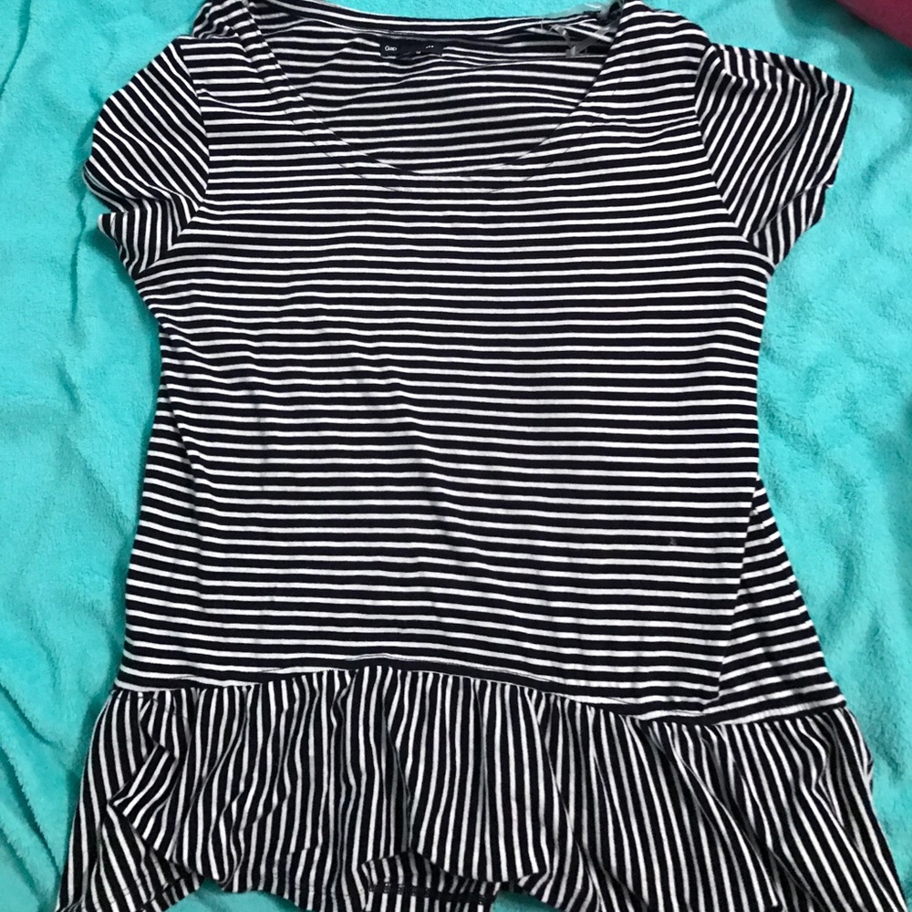 Gap striped top