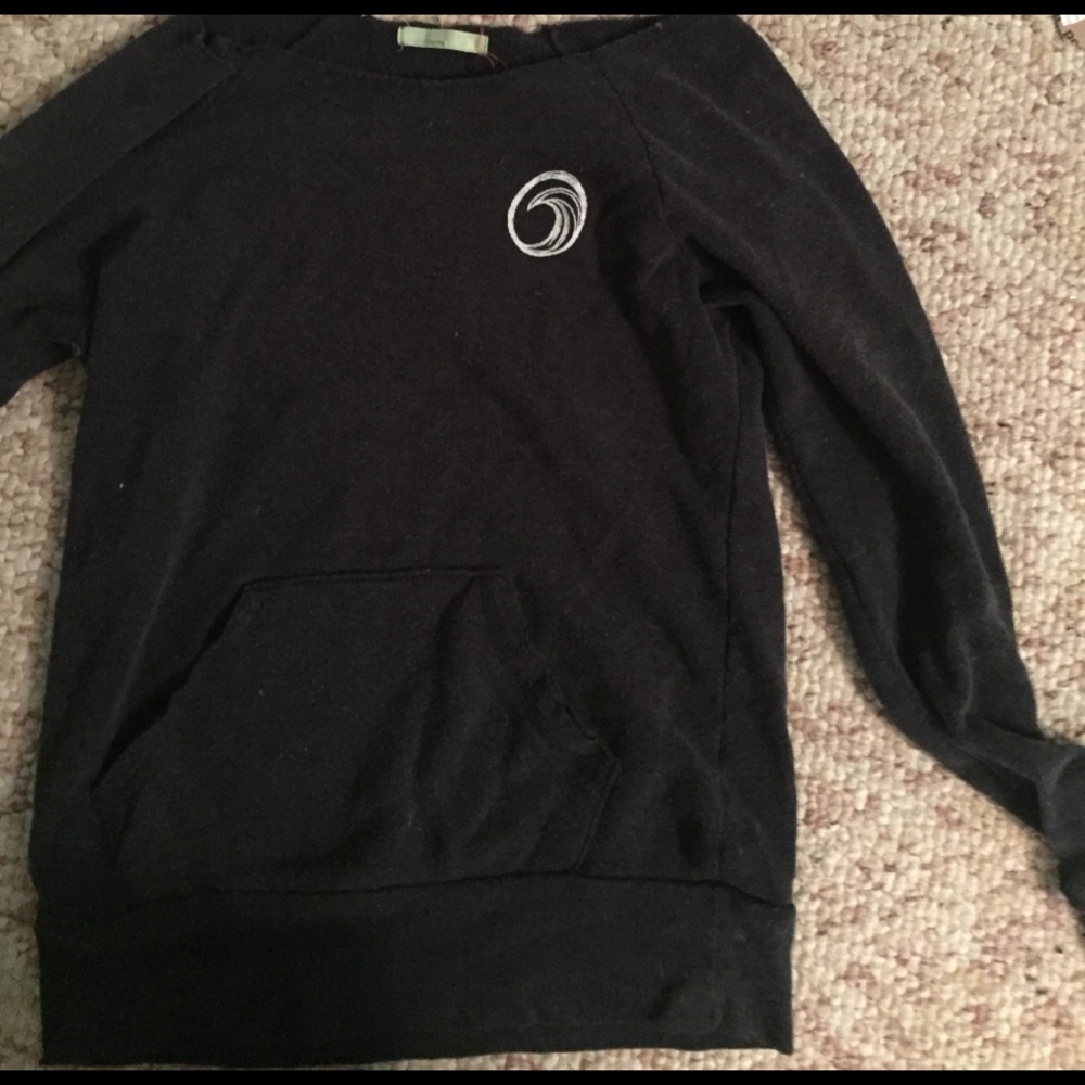 Black Santa Cruz sweater