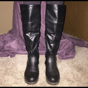Black Leather Boots