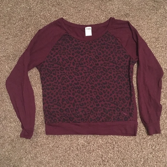 VS Pink Long sleeve leopard print shirt - Picture 4 of 5