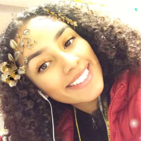 Meet your Posher, Marilyn - Picture 1 of 1