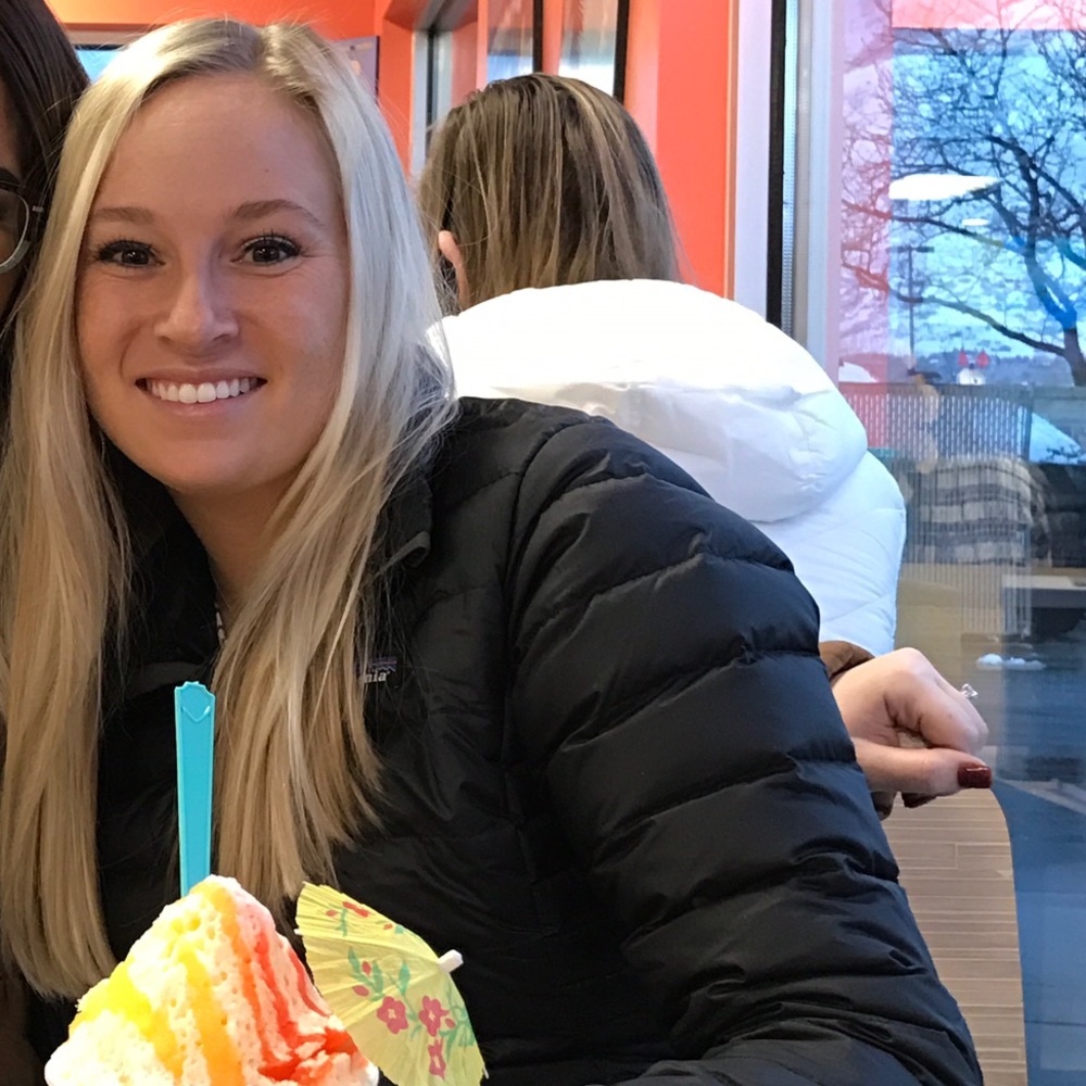 Meet your Posher, Annie