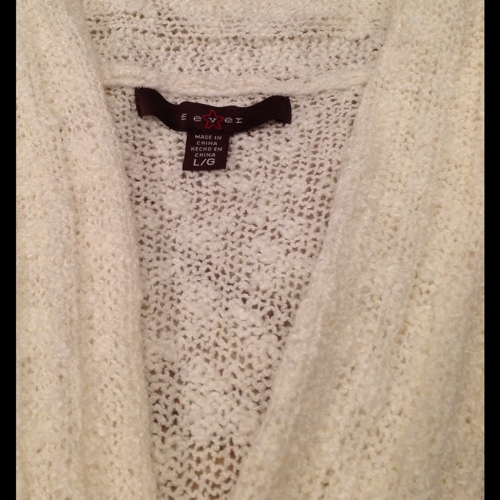 Stylish Sweater - Picture 4 of 4