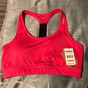 NWT Reebok Pink Sports Bra Sz M with Cup Support
