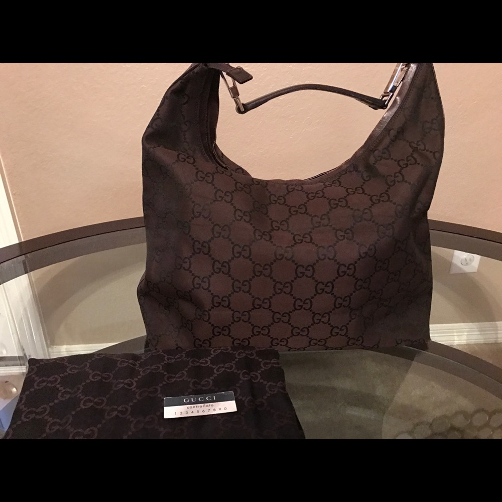 100 % Authentic Gucci Handbag