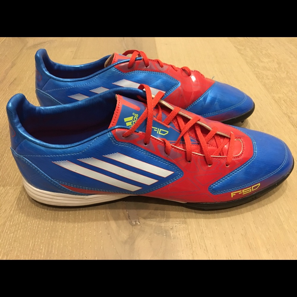 Adidas F50 indoor soccer shoes