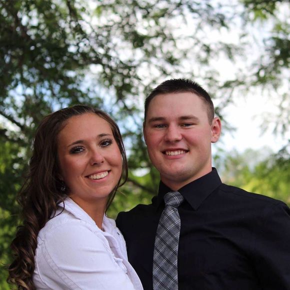 Meet your Posher, Ava - Picture 1 of 1