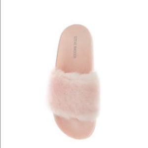 Steve Madden Softey Slipper