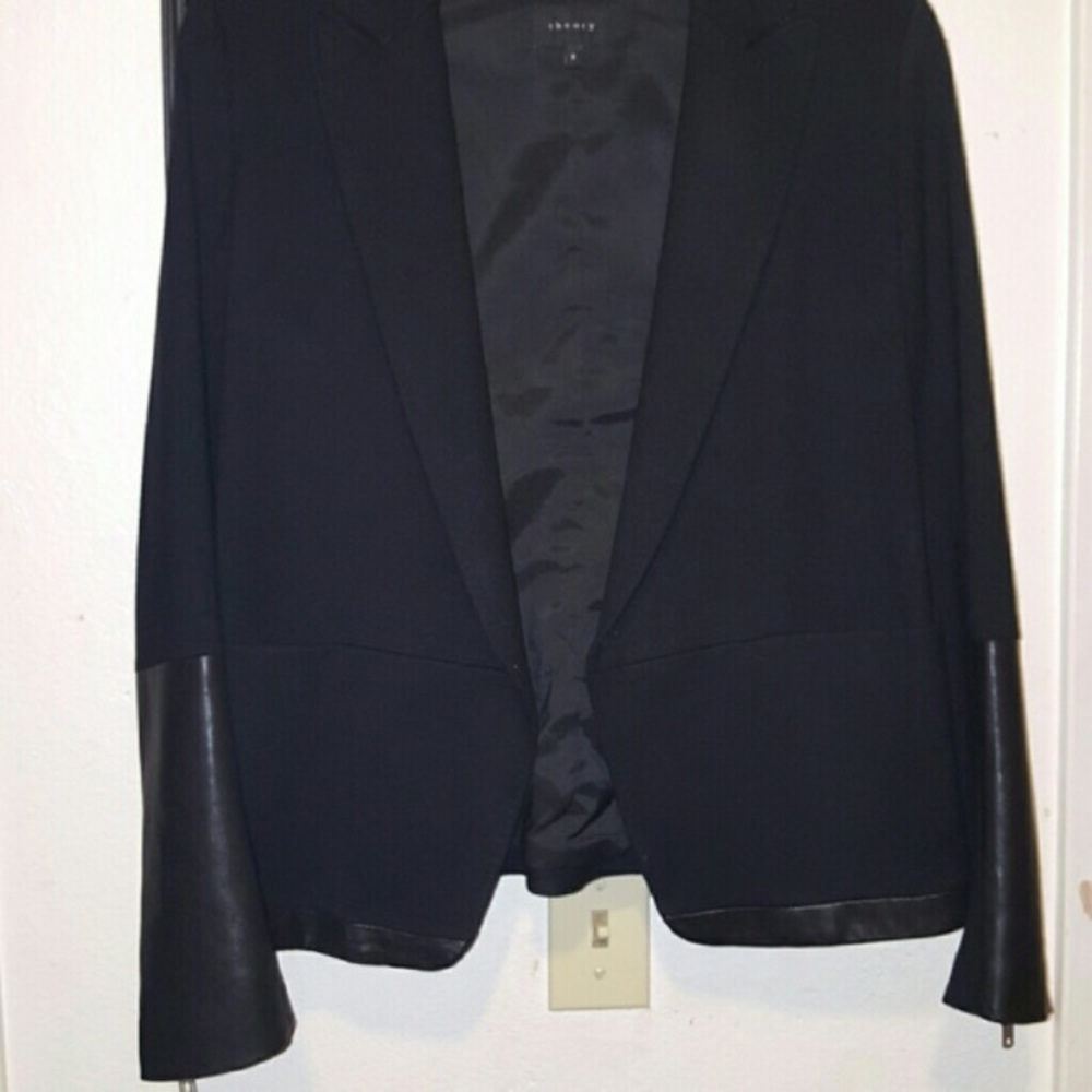 Theory Black Blazer w leather sleeve panels