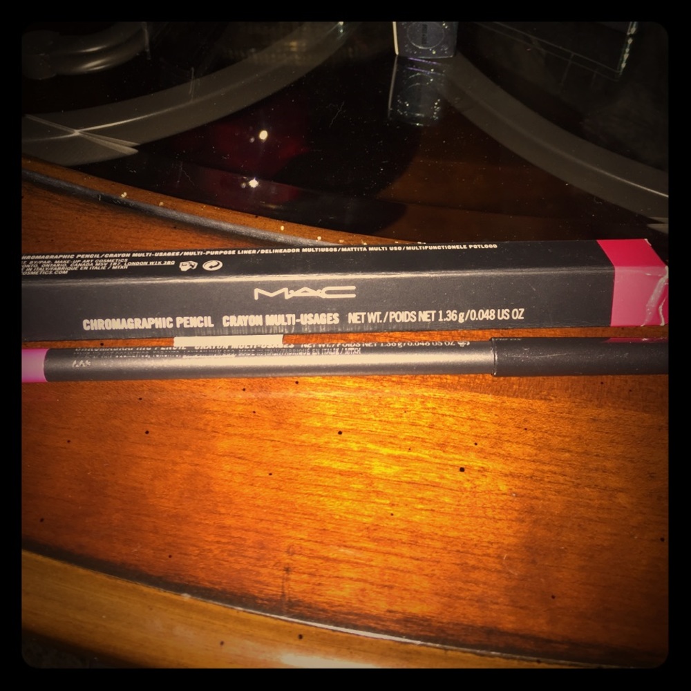 MAC Chromagraphic pencil