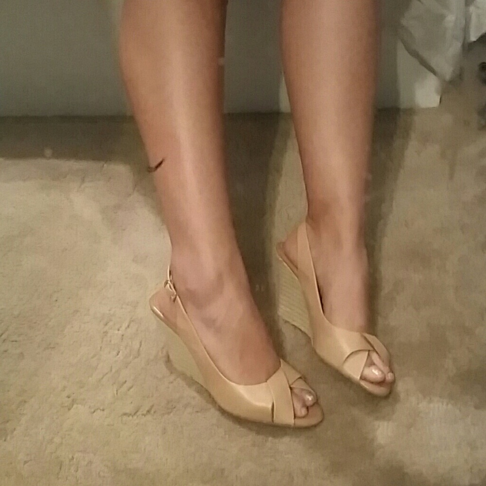 Comfy Banana Republic wedges