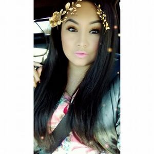 Meet your Posher, Augustina