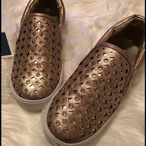 Brand new w/ Tags Ivanka Trump rose gold sneakers