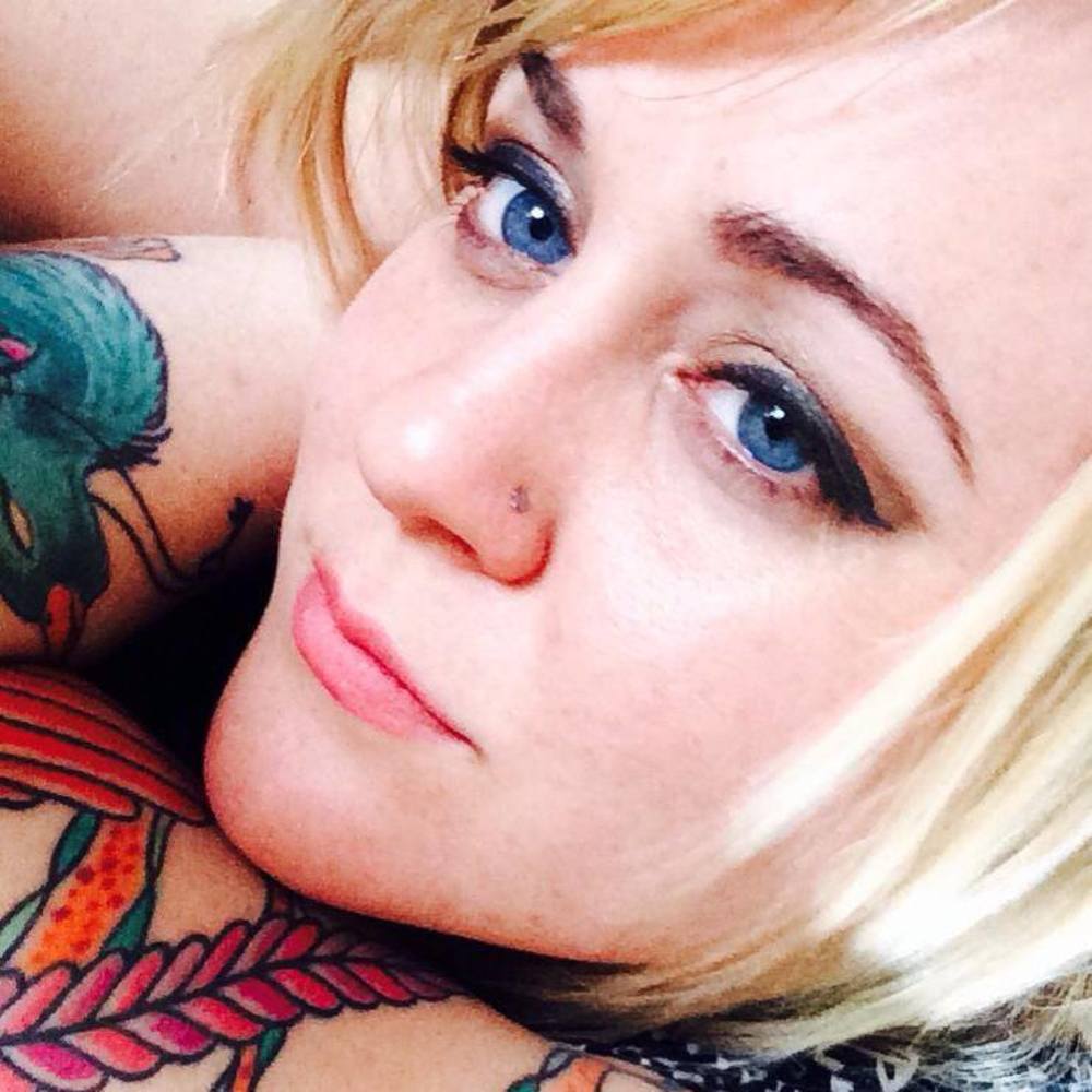 Meet your Posher, April