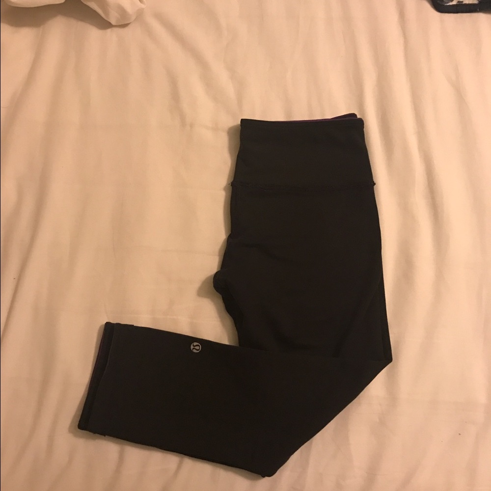 Lululemon wunder under size 8 leggings