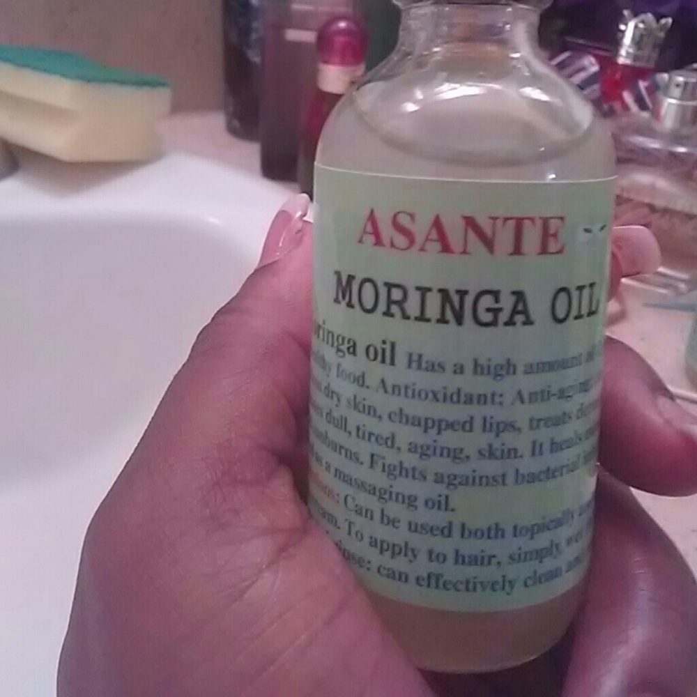 Moringa oil miracle oil good for all skin