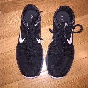 Nike crosstrainers