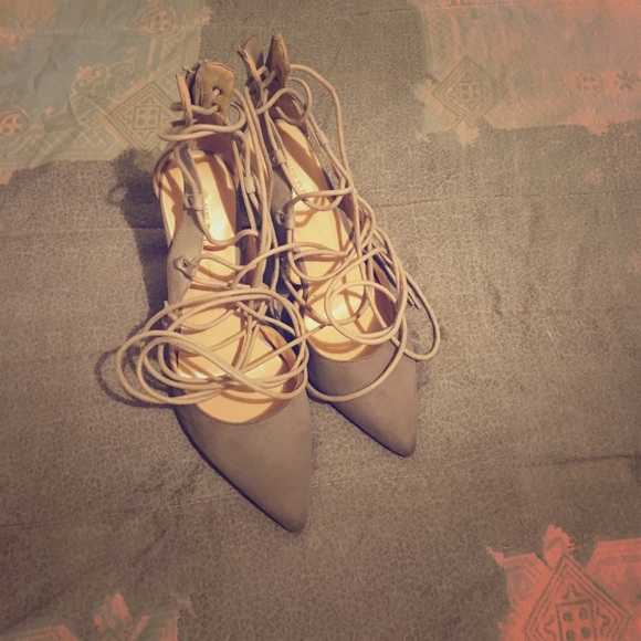 Wild Diva Shoes - Gray lace up heels