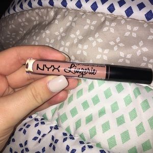 NYX Lip Lingerie in shade 11 Babydoll