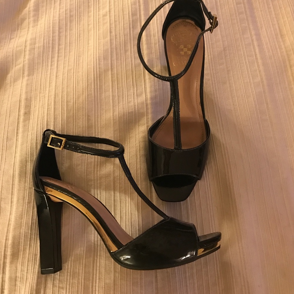 Black and gold Vince Camuto heels