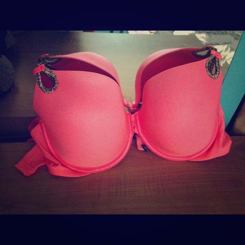 Victoria's Secret bra