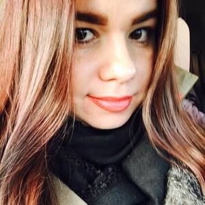 Meet your Posher, J ivette