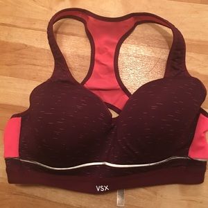 Victoria Secret Sports Bra - 38C