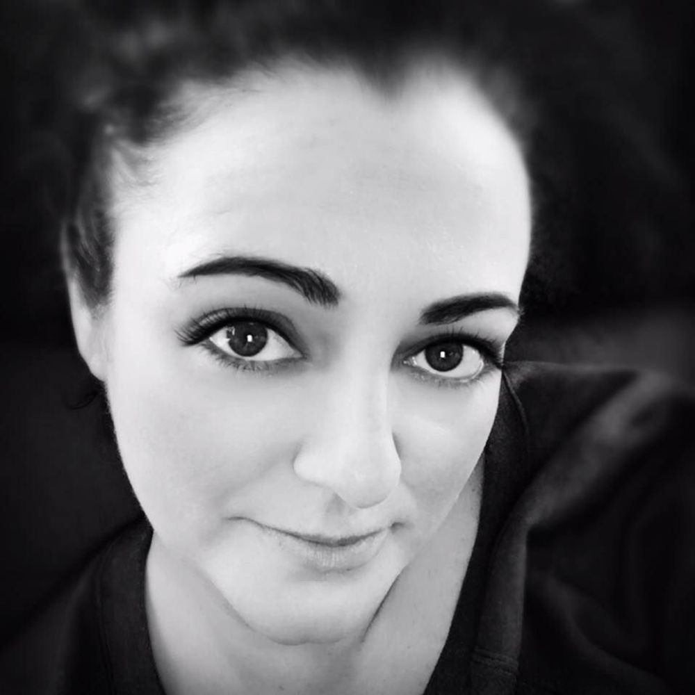 Meet your Posher, Alicia