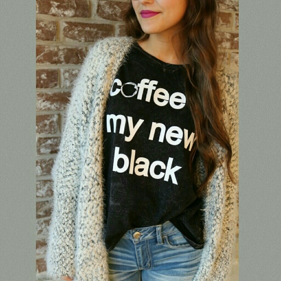 BLACK ACID WASH LOGO TEE - Picture 3 of 3