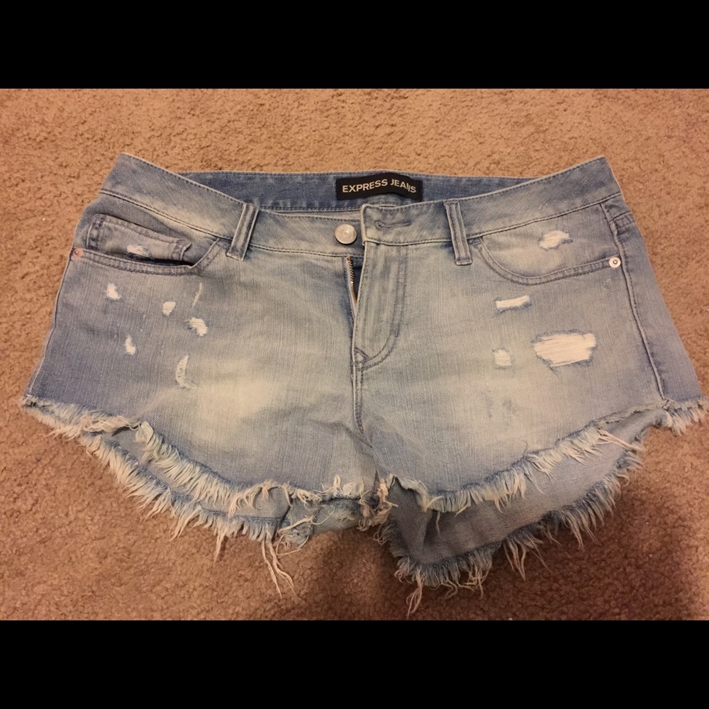 Express size 10 women's short