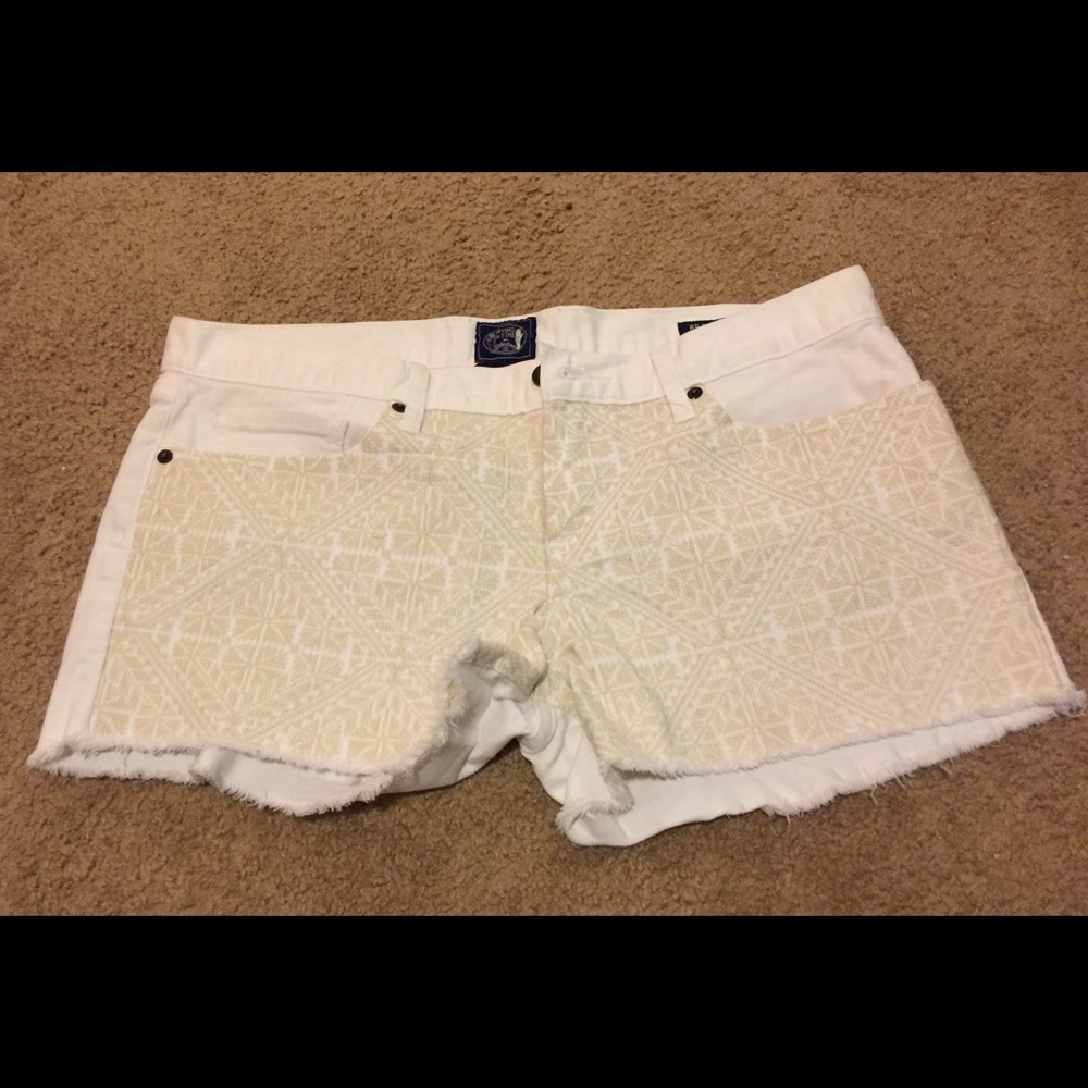 Lucky Brand white crochet size 10 shorts