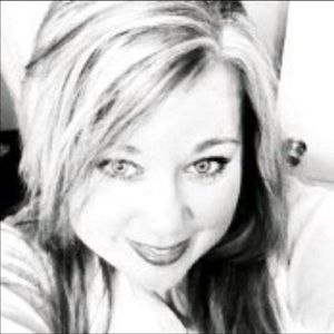 Meet your Posher, Aimee