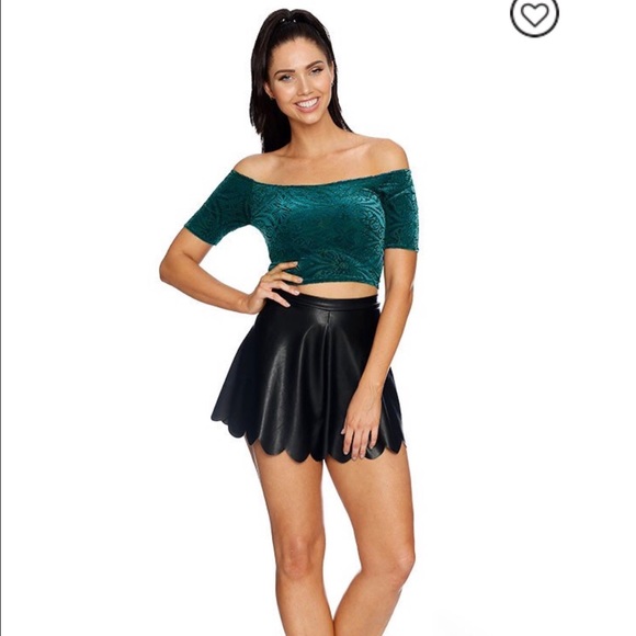 BlackMilk Burned Velvet Elm Off the Shoulder Crop - Picture 4 of 5