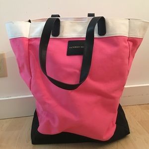 👜 Victoria's Secret Bag