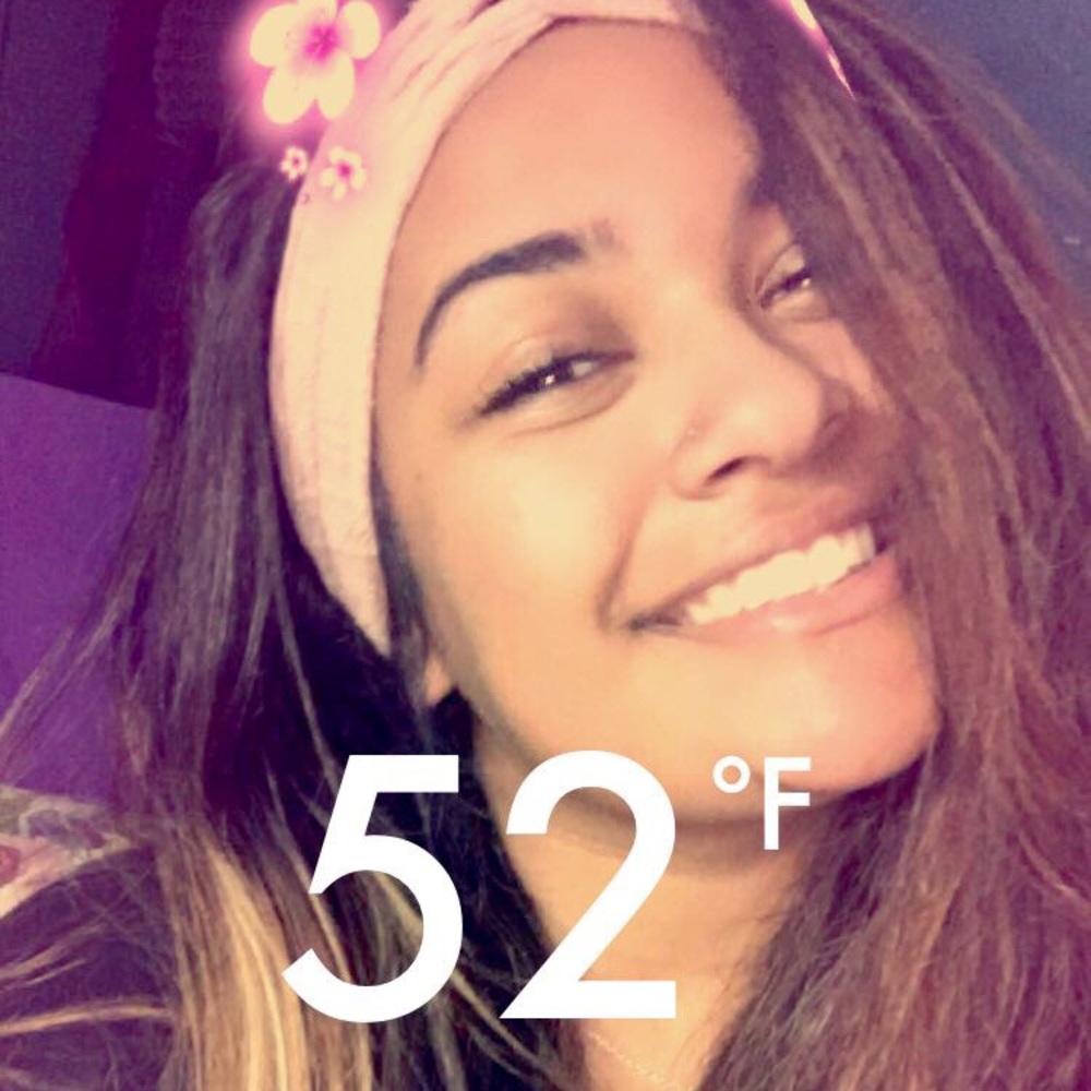 Meet your Posher, Lexcee