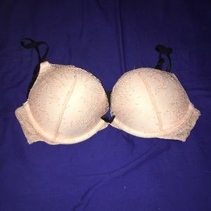 Victoria Secret Bombshell bra