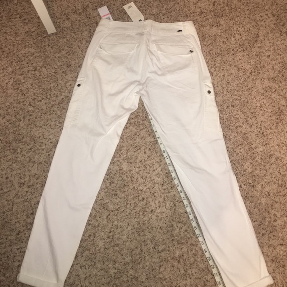 NWT- Jolt brand white cuffed pants
