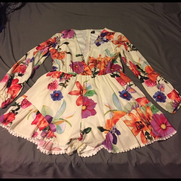 Nordstrom Flowy Romper - Picture 1 of 2