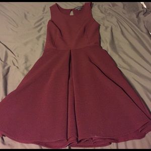 Kendall and Kylie dress