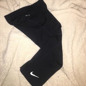 Black Nike PRO pant 3/4 length