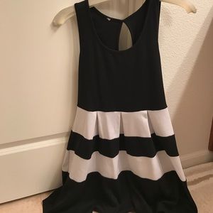 MIdi black and white dress