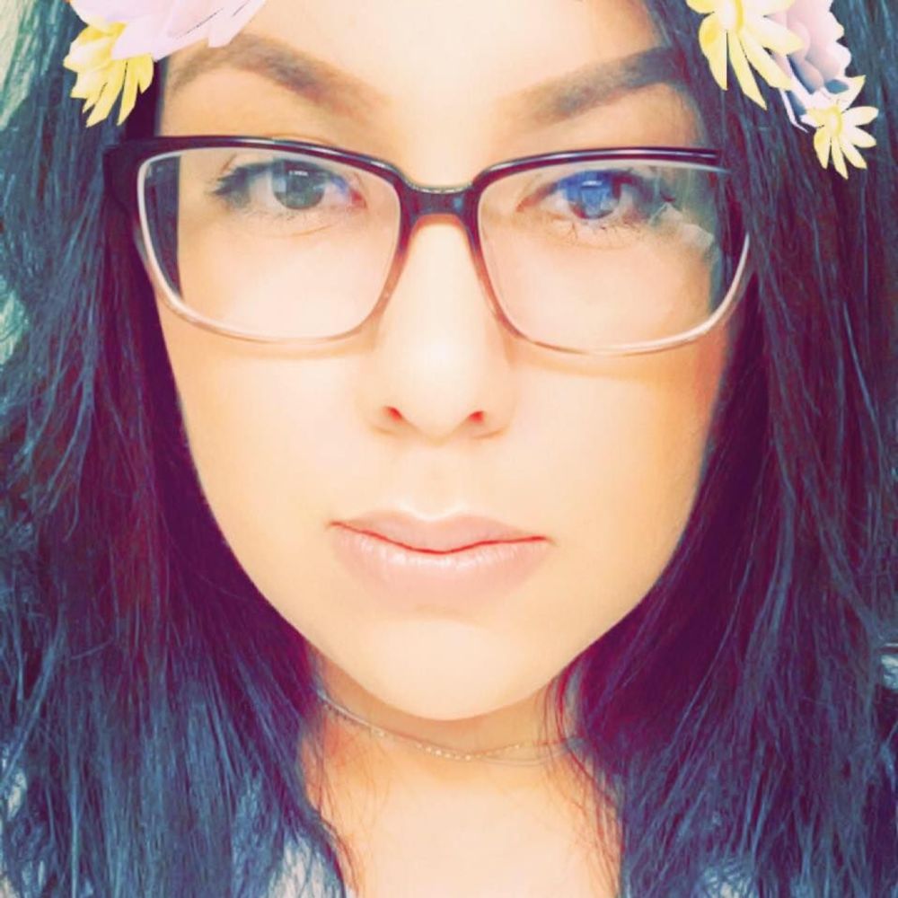 Meet your Posher, Courtney
