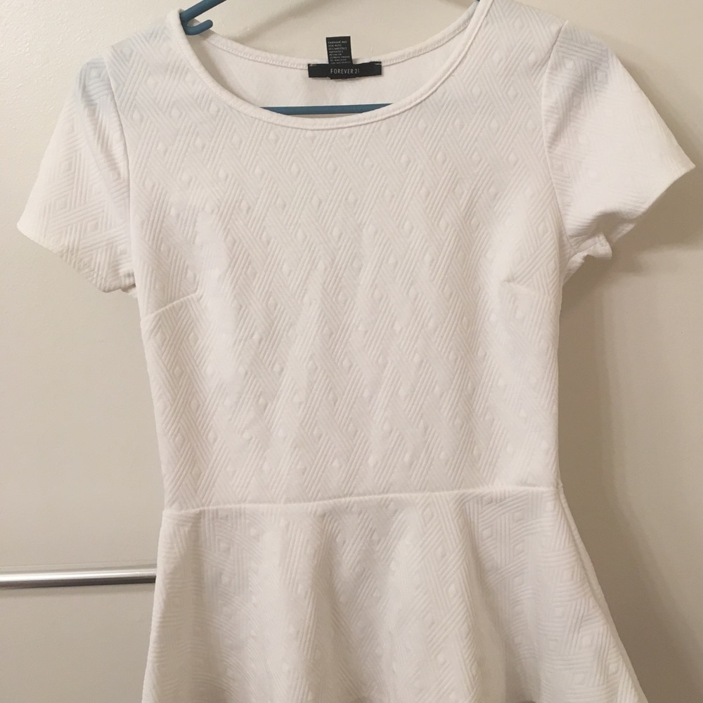 White forever 21 stretchy top