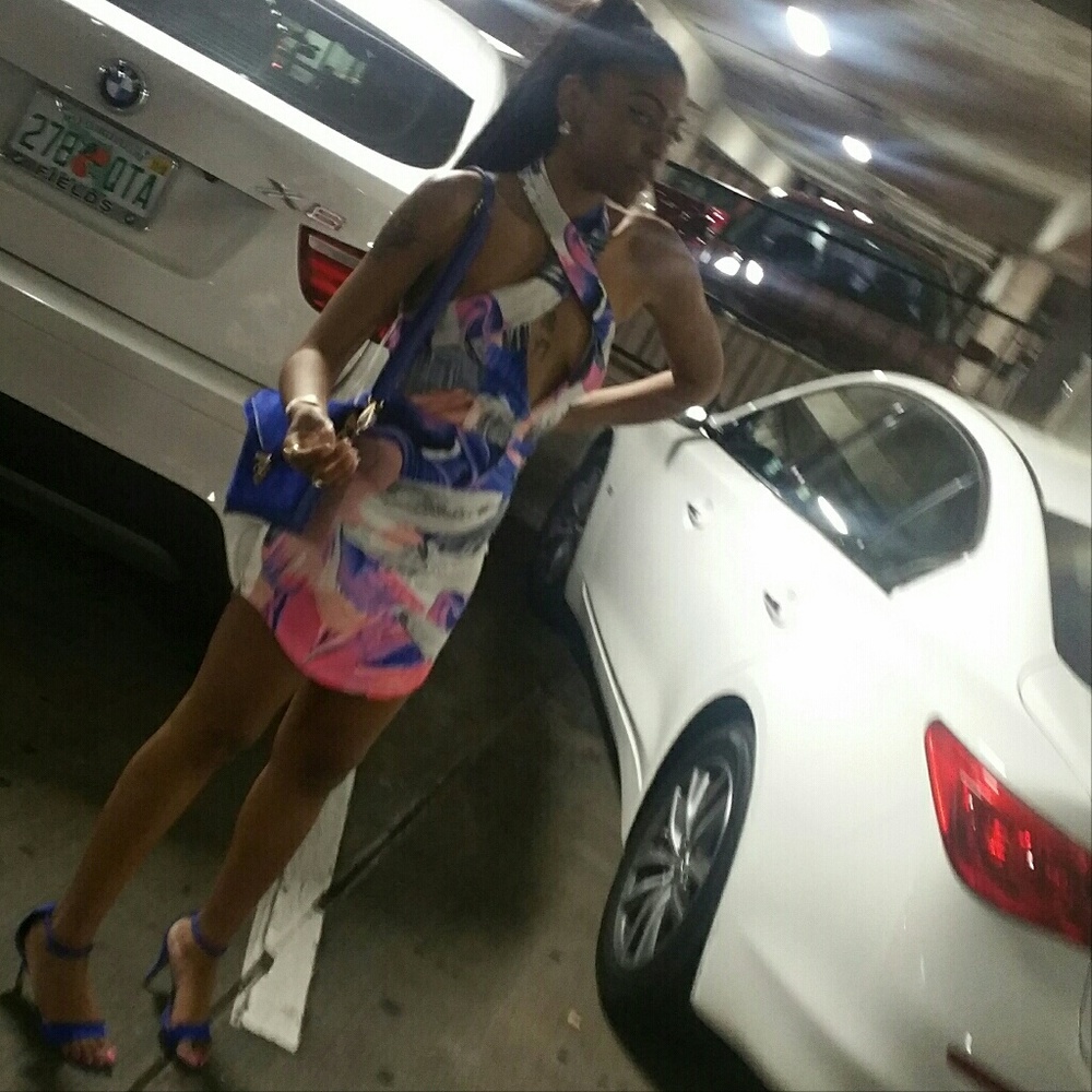 Ginger and Fizz dress - Picture 2 of 5