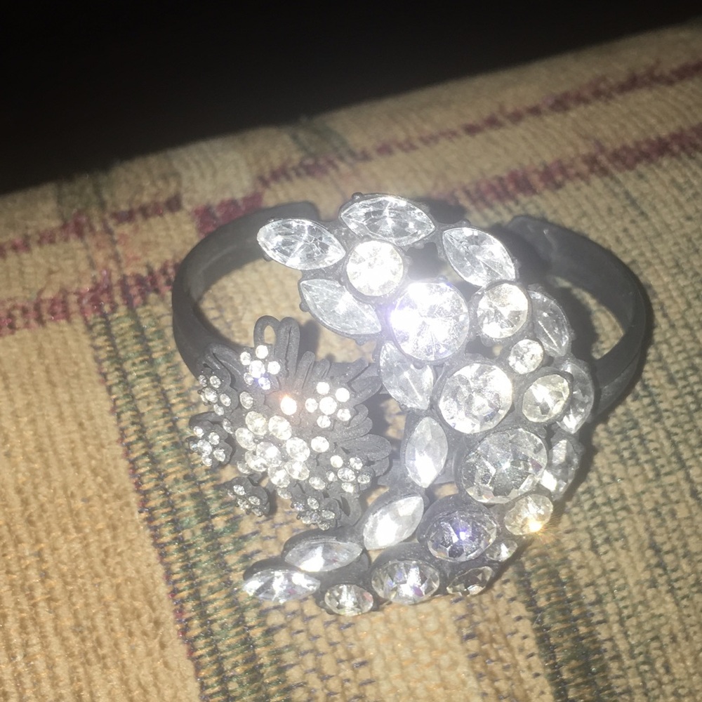 Lucky Brand Black Metal Crystal Bracelet