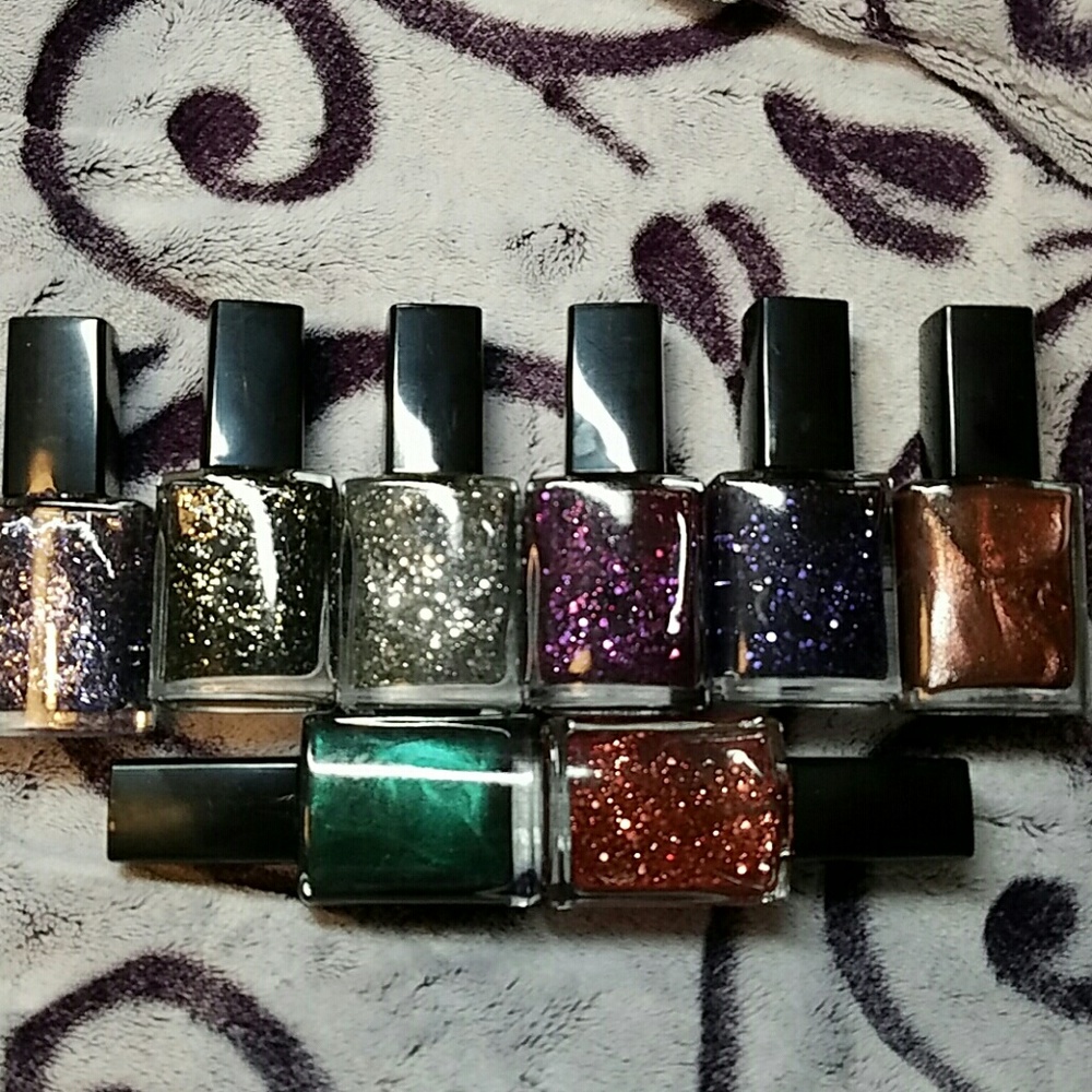 Avon Mark Lot of 8 NEW Polishes (No Boxes)