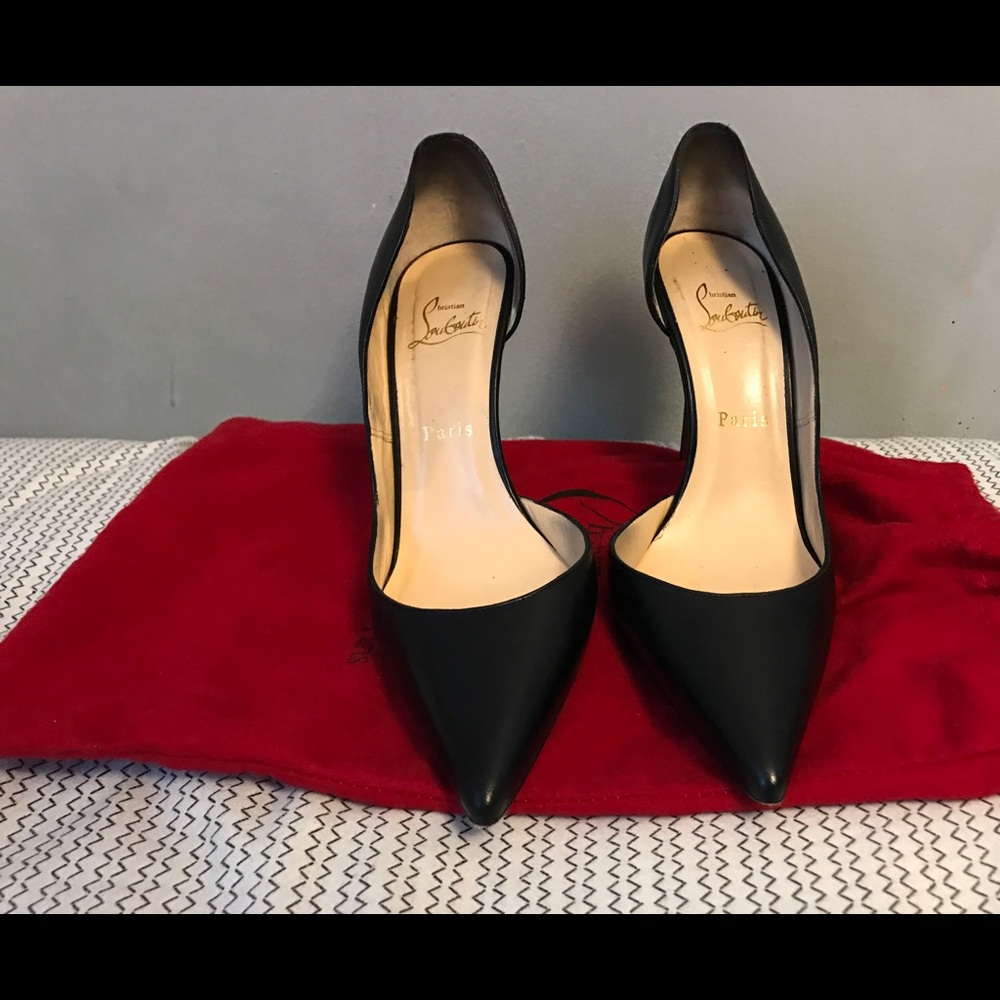 black christian louboutin (Iriza Half-d'Orsay)